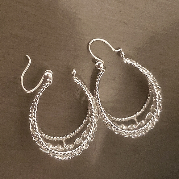 Sold Rare Style STERLING SILVER TWISTED ROPE FILIGREE HOOP EARRINGS - Picture 3 of 9